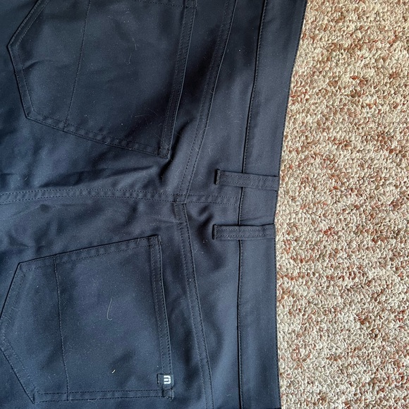 Travis Matthew golf pants - Picture 3 of 3